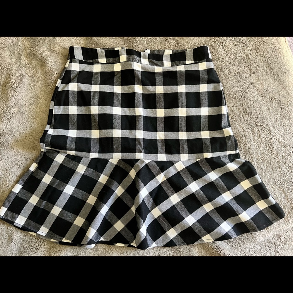 GAP skirt NWOT Size 6